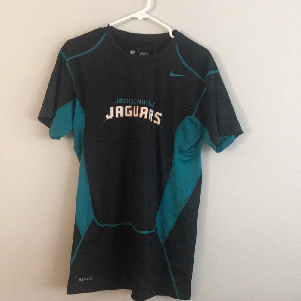 Men’s Nike Jacksonville jaguars dry fit shirt. Xxl